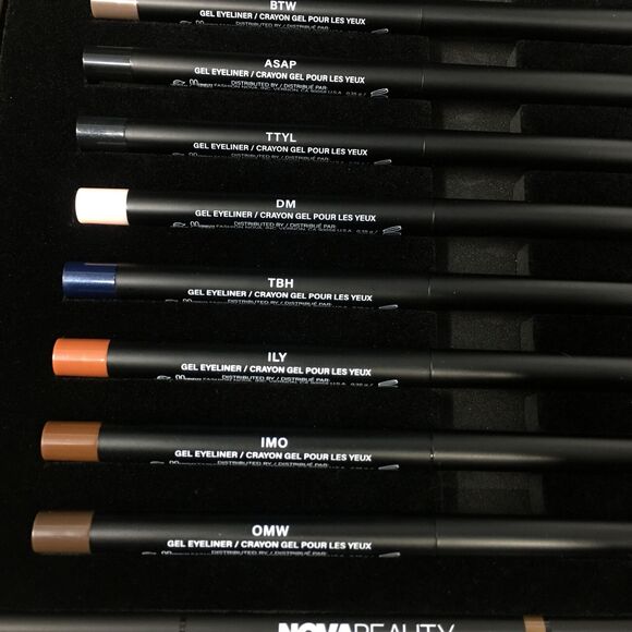 Nova Beauty New Eye Collection Box w/Mirror - 23 Piece Set - Picture 10 of 12